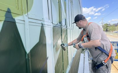 Jedna z největších maleb v ČR rozzáří industriální halu ve Vítkovicích