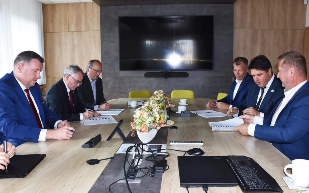 Místo uhlí plyn. V Třinci se staví nový paroplynový zdroj s výkonem přes 60 MW